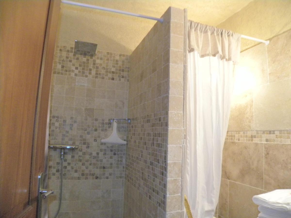 Les Vallons Holiday Home Lioux Εξωτερικό φωτογραφία